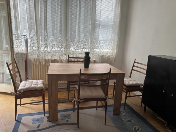 Дава се под наем Двустаен апартамент в Стара Загора, Три чучура - център - 55 кв.м за 127.5 € - Снимка #1