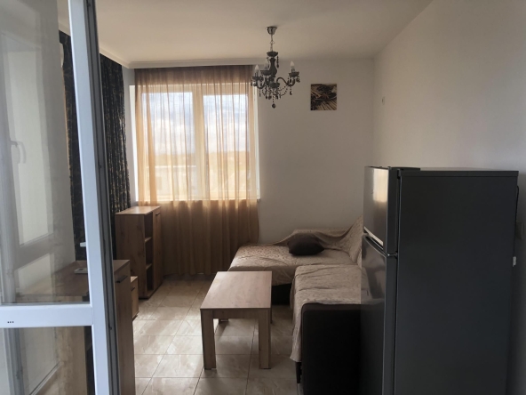 Дава се под наем Двустаен апартамент в Бургас, Меден рудник - зона А - 55 кв.м за 357 € - Снимка #1