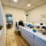 Дава се под наем Офис в София, Зона Б-18 - 230 кв.м за 1500 € - Снимка #1