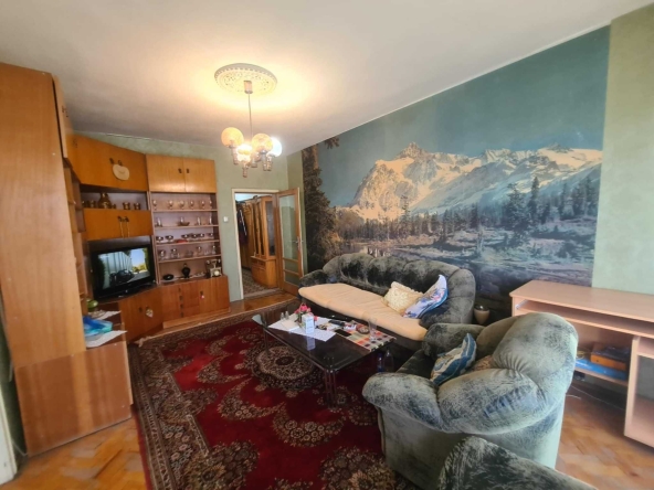 Тристаен апартамент в Хасково, Куба - 97 кв.м за 722 €/кв.м - Снимка #1