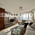 Дава се под наем Четиристаен апартамент в Варна, Христо Ботев - 105 кв.м за 600 € - Снимка #1