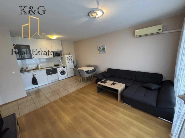 Двустаен апартамент в Несебър - 61 кв.м за 1509 €/кв.м - Снимка #1