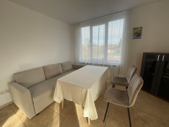 Дава се под наем Двустаен апартамент в София, Витоша - 103 кв.м за 500 € - Снимка #1