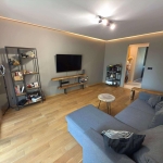 Дава се под наем Тристаен апартамент в Варна, Червен площад - 100 кв.м за 1200 € - Снимка #1