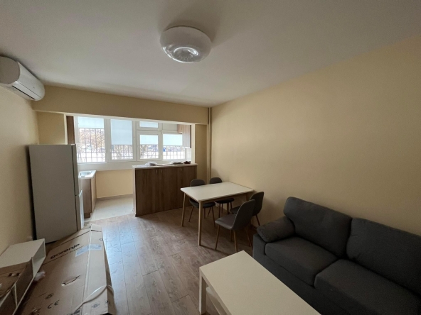 Дава се под наем Двустаен апартамент в София, Младост 3 - 45 кв.м за 562 € - Снимка #1