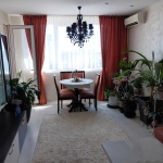 Дава се под наем Тристаен апартамент в Варна, Възраждане 1 - 70 кв.м за 650 € - Снимка #1