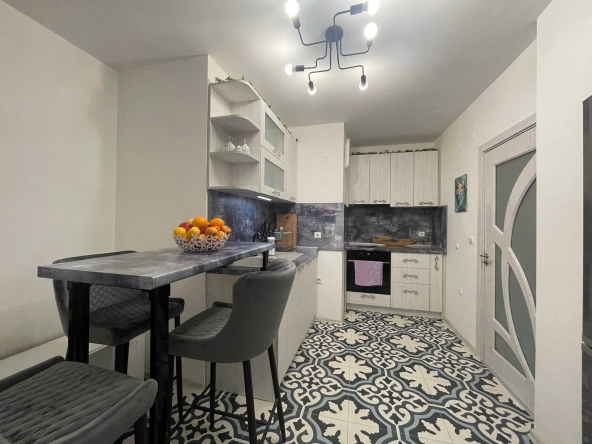 Дава се под наем Двустаен апартамент в София, Сухата река - 60 кв.м за 453.9 € - Снимка #1