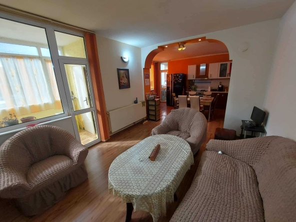 Четиристаен апартамент в Търговище, Вароша - 106 кв.м за 1203 €/кв.м - Снимка #1