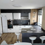 Дава се под наем Тристаен апартамент в Варна, Младост 1 - 100 кв.м за 816 € - Снимка #1