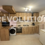 Дава се под наем Едностаен апартамент в Варна, Колхозен пазар - 26 кв.м за 325 € - Снимка #1