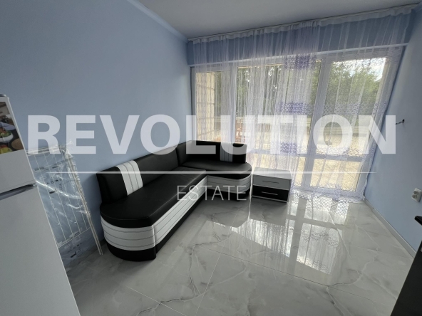 Дава се под наем Двустаен апартамент в Варна, Център - 65 кв.м за 700 € - Снимка #1