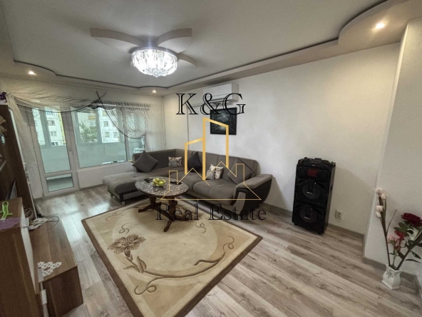 Дава се под наем Двустаен апартамент в Разград, Орел - 70 кв.м за 91800 € - Снимка #1