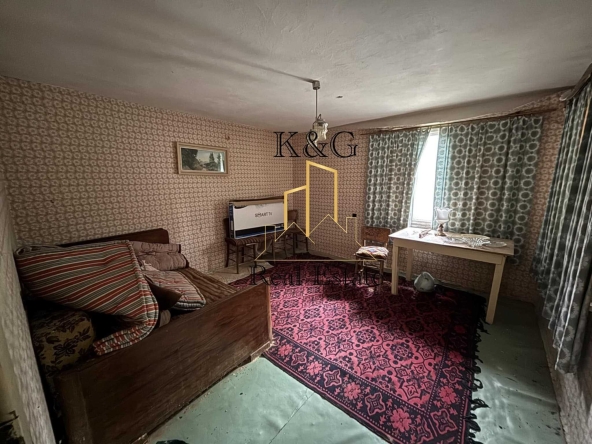 Къща в с. Ушинци, Област Разград - 120 кв.м за 468 €/кв.м - Снимка #1