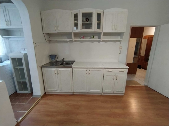 Дава се под наем Двустаен апартамент в София, Младост 1А - 65 кв.м за 612 € - Снимка #1