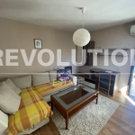 Дава се под наем Етаж от къща в Варна, Автогара - 68 кв.м за 300 € - Снимка #1