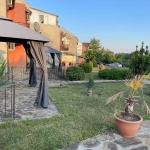 Дава се под наем Двустаен апартамент в Свети Влас - 60 кв.м за 306 € - Снимка #1