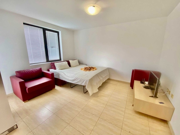 Двустаен апартамент в Свети Влас - 65 кв.м за 1231 €/кв.м - Снимка #1