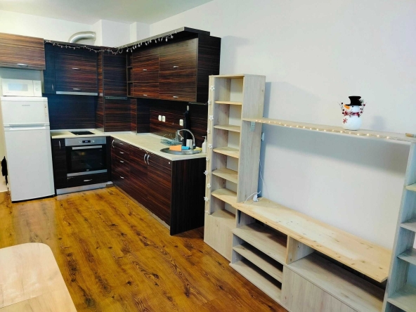 Дава се под наем Двустаен апартамент в София, Зона Б-18 - 60 кв.м за 540 € - Снимка #1