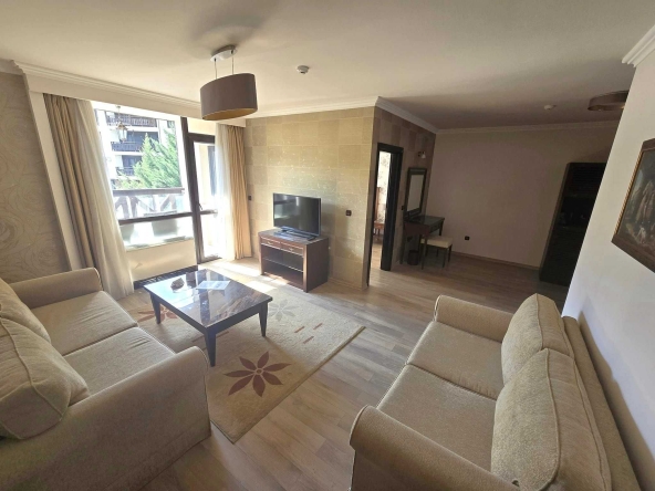 Двустаен апартамент в Банско - 70 кв.м за 1072 €/кв.м - Снимка #1