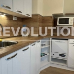 Дава се под наем Двустаен апартамент в Пловдив, Младежки Хълм - 75 кв.м за 460 € - Снимка #1