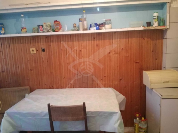 Дава се под наем Многостаен апартамент в Пловдив, Коматево - 120 кв.м за 700 € - Снимка #1