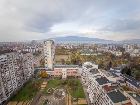 Двустаен апартамент в София, Зона Б-5 - 55 кв.м за 3019 €/кв.м - Снимка #1