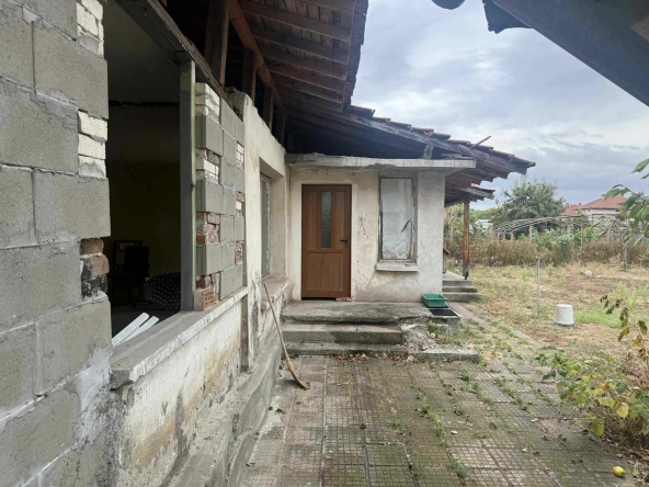 Къща в Първомай - 100 кв.м за 408 €/кв.м - Снимка #1