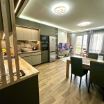 Тристаен апартамент в Варна, Левски - 86 кв.м за 2710 €/кв.м - Снимка #1