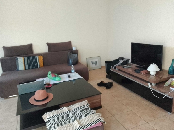 Дава се под наем Двустаен апартамент в к.к. Слънчев бряг - 60 кв.м за 382.5 € - Снимка #1