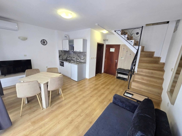 Тристаен апартамент в Банско - 91 кв.м за 1154 €/кв.м - Снимка #1