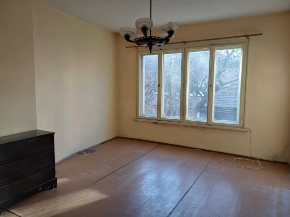 Етаж от къща в Пловдив, Център - 113 кв.м за 1859 €/кв.м - Снимка #1