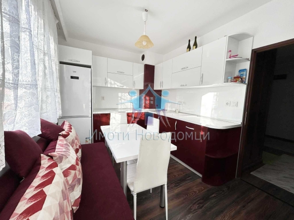 Двустаен апартамент в Шумен, Пазара - 64 кв.м за 1594 €/кв.м - Снимка #1