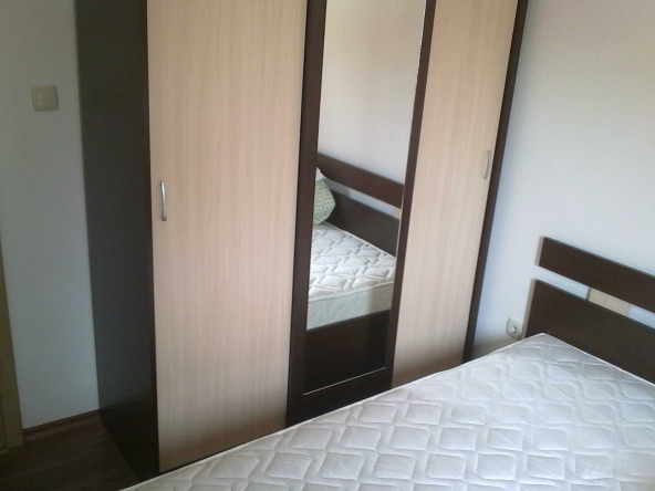 Дава се под наем Двустаен апартамент в София, Банишора - 45 кв.м за 480 € - Снимка #1