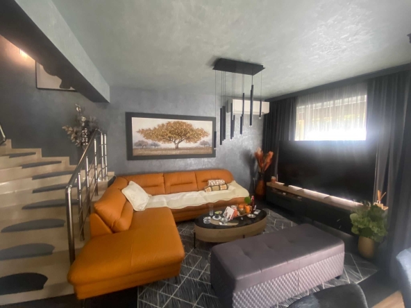 Къща в Свети Влас - 120 кв.м за 2209 €/кв.м - Снимка #1