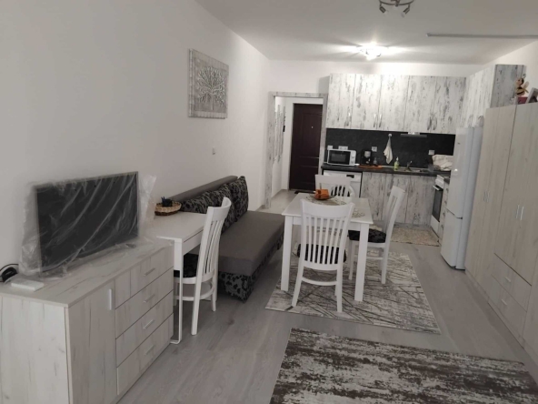 Двустаен апартамент в Сливен, Българка - 55 кв.м за 770 €/кв.м - Снимка #1