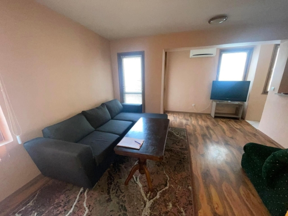 Дава се под наем Двустаен апартамент в Бургас, Възраждане - 75 кв.м за 331.5 € - Снимка #1