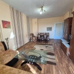 Дава се под наем Тристаен апартамент в Търговище, Вароша - 65 кв.м за 219.3 € - Снимка #1