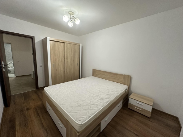 Дава се под наем Тристаен апартамент в София, Надежда 2 - 80 кв.м за 712.98 € - Снимка #1