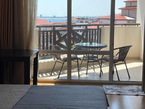 Дава се под наем Едностаен апартамент в Свети Влас - 45 кв.м за 44.88 € - Снимка #1