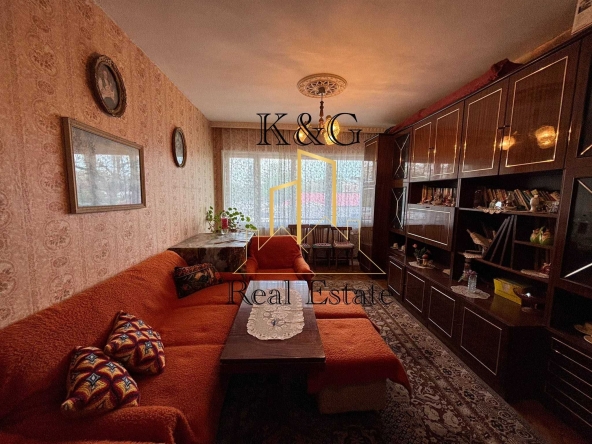 Тристаен апартамент в Разград, Бели Лом - 98 кв.м за 505 €/кв.м - Снимка #1