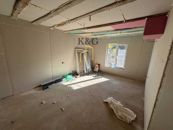 Къща в с. Топчии, Област Разград - 112 кв.м за 183 €/кв.м - Снимка #1