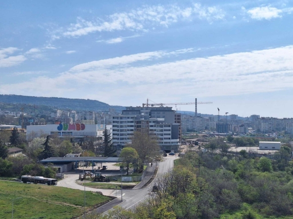 Тристаен апартамент в Варна, Владислав Варненчик - 94 кв.м за 645 €/кв.м - Снимка #1