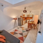 Дава се под наем Двустаен апартамент в София, Център - 65 кв.м за 600 € - Снимка #1