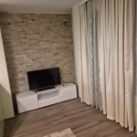 Дава се под наем Тристаен апартамент в Пловдив, Каменица 2 - 105 кв.м за 747.66 € - Снимка #1