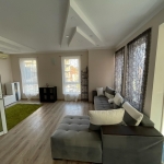 Дава се под наем Тристаен апартамент в Бургас, Лазур - 95 кв.м за 598.23 € - Снимка #1