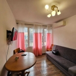 Дава се под наем Едностаен апартамент в Варна, Окръжна болница - 20 кв.м за 219.3 € - Снимка #1