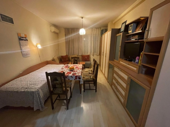 Дава се под наем Едностаен апартамент в Варна, Виница - 35 кв.м за 248.88 € - Снимка #1