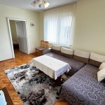 Дава се под наем Двустаен апартамент в Разград, Бели Лом - 65 кв.м за 280.5 € - Снимка #1