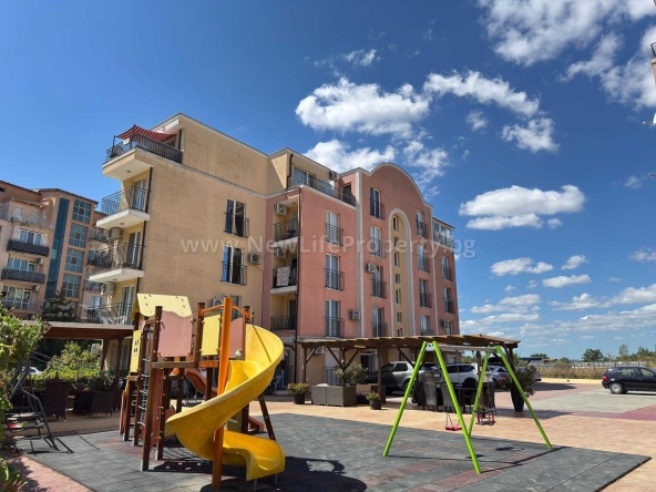 Двустаен апартамент в к.к. Слънчев бряг - 53 кв.м за 741 €/кв.м - Снимка #1