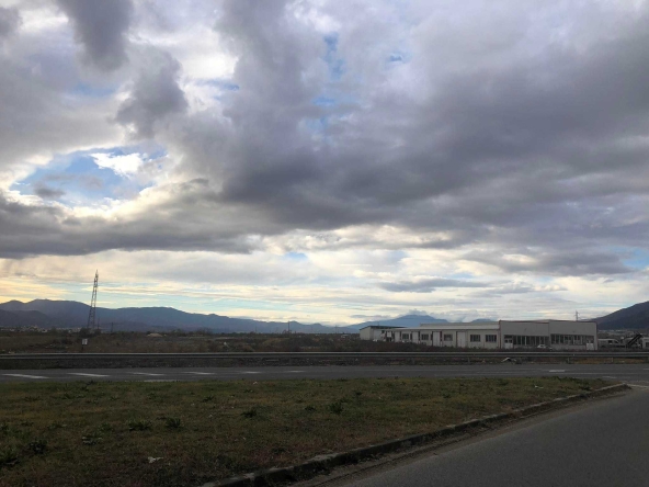 Парцел в Карлово - 4000 кв.м за 25 €/кв.м - Снимка #1